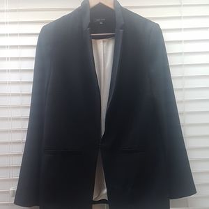 Size 10 New Look soft crepe boss babe blazer